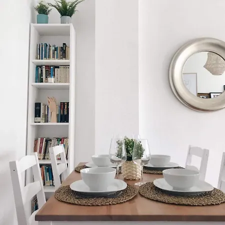 Апартаменты Muy Luminoso En San Mames