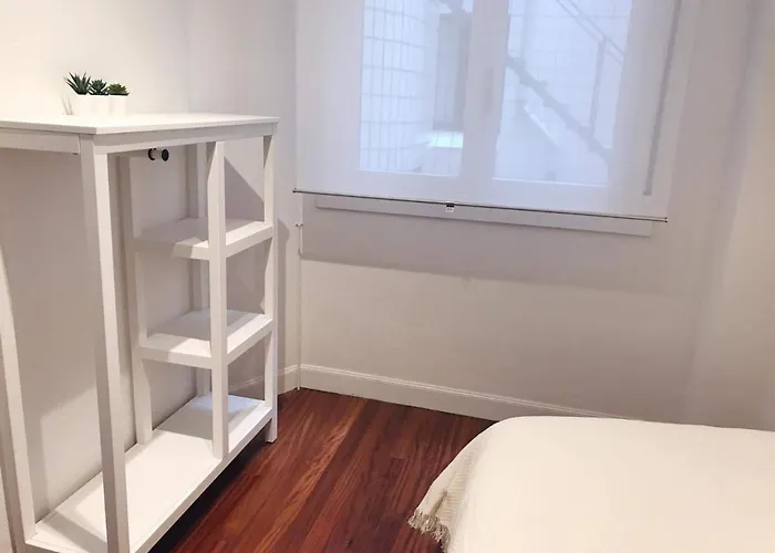 Апартаменты Muy Luminoso En San Mames