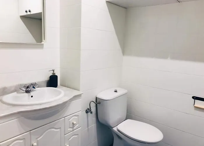 Апартаменты Muy Luminoso En San Mames